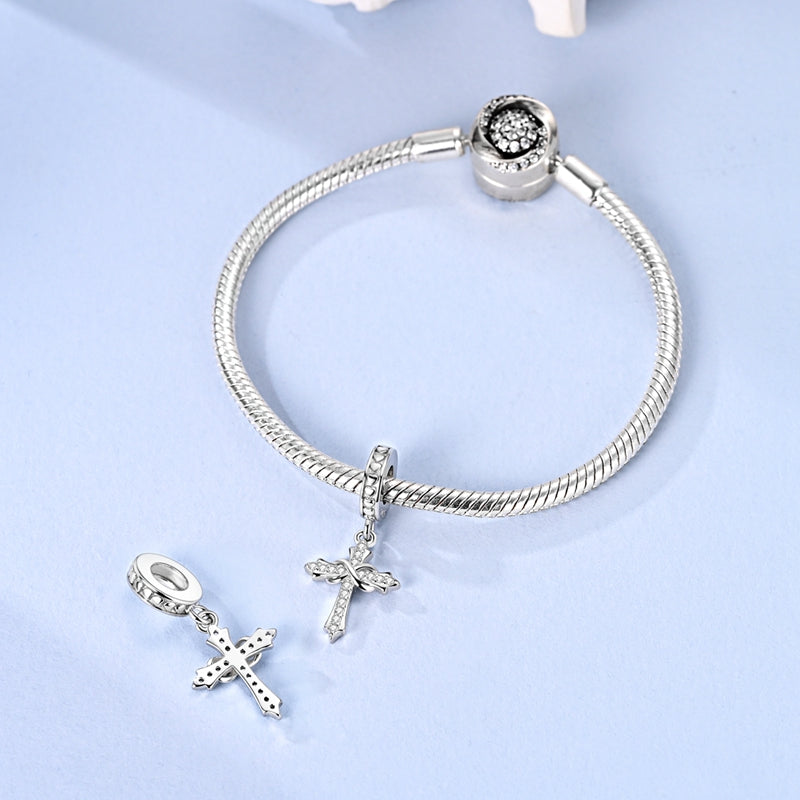 Kereszt Charm